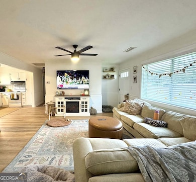 1178 Field St, Dudley, GA 31022 - photo 5