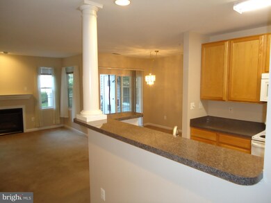 12709 Found Stone Rd, Germantown, MD 20876 - photo 4