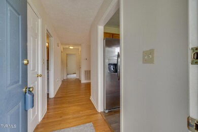 20831 hallway