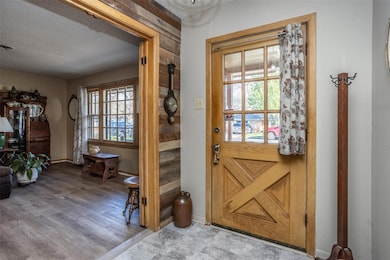 1708 Morningside Dr, Gainesville, TX 76240 - photo 4