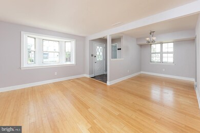 867 Dante Ct, West Deptford, NJ 08051 - photo 3