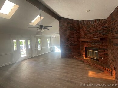 1413 W Huntsville St, Broken Arrow, OK 74011 - photo 7