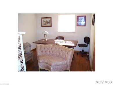 3rd bedroom or office