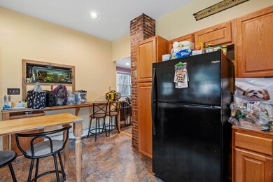 22 Russell St, Franklin, NH 03235 - photo 2