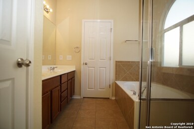 10006 Dawn Trail, San Antonio, TX 78254 - photo 6