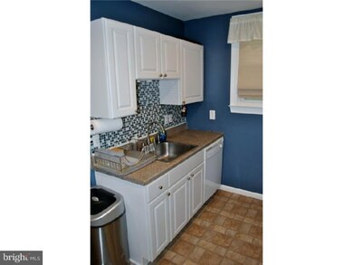 112 Lupton Ave, Woodbury, NJ 08096 - photo 5