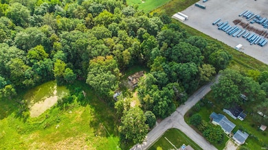 2611 Sheridan Rd, Fort Wayne, IN 46803 - photo 2