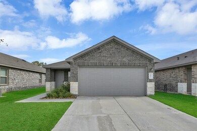 16827 Silent Pines Ct, Conroe, TX 77302 - photo 2