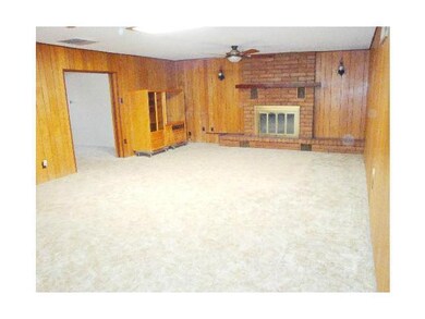 7822 Dogwood St, El Paso, TX 79925 - photo 6