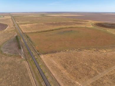 10 Acres South of Canyon