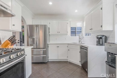 6551 De Celis Place, Van Nuys, CA 91406 - photo 7