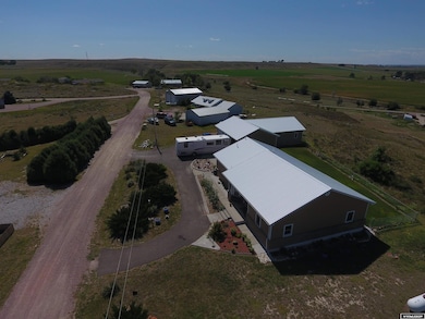 172 Rock Ridge Dr, Torrington, WY 82240 - photo 4