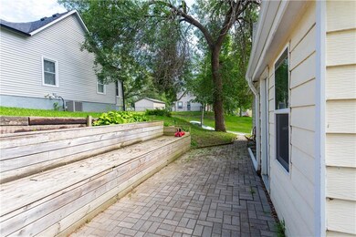 308 E Broadway St, Colfax, IA 50054 - photo 6