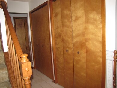 312 E Pembroke St, Tuscola, IL 61953 - photo 3