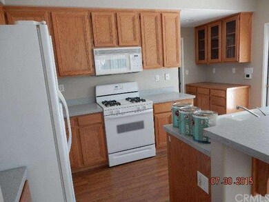 41033 Concannon Ct, Temecula, CA 92591 - photo 3