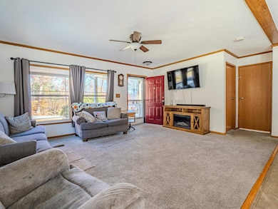 865 Walker Mountain Rd, North Clarendon, VT 05759 - photo 5