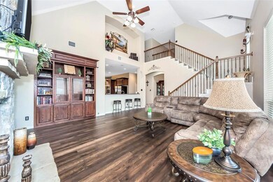 5944 Dripping Springs Ct, North Richland Hills, TX 76180 - photo 6