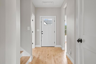 127 Owls Nest Rd, Portland, ME 04102 - photo 2