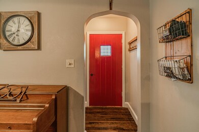 823N9thSt_0015
