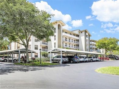 360 Horse Creek Dr unit 305, Naples, FL 34110 - photo 2