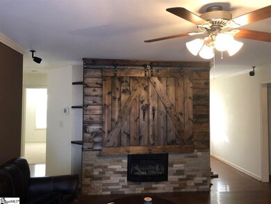 186 Inman Mills Rd, Inman, SC 29349 - photo 2