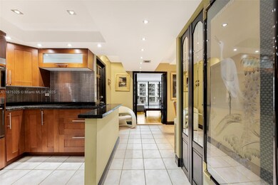 The Grand unit A-3042, Miami, FL 33132 - photo 4