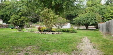 257 S Adams St, Oswego, IL 60543 - photo 3