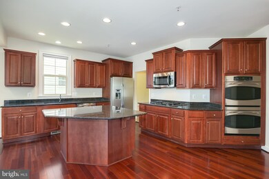 3039 Moore Ln, Kensington, MD 20895 - photo 7