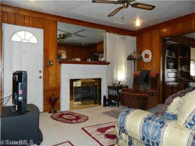 325 Stratford Rd, Archdale, NC 27263 - photo 5