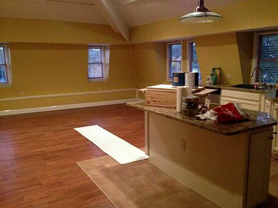 23 Peck Ln, Warwick, RI 02888 - photo 2