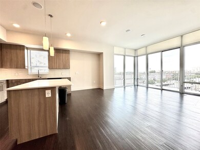 3120 Smith St unit 602, Houston, TX 77006 - photo 2