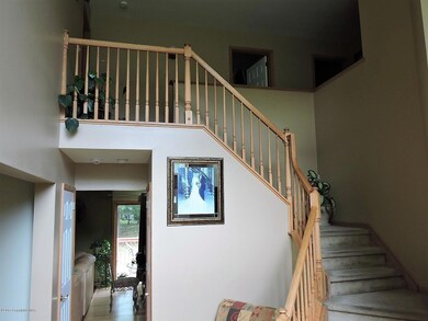 257 Whisperwood Ct, Chestnuthill Township, PA 18353 - photo 7