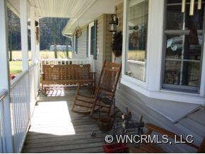 232 Cedar Creek Dr, Hendersonville, NC 28792 - photo 4