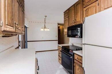 Kitchen to Dining Area