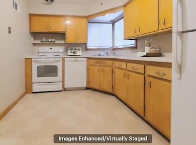 8533 W Nash St unit 8535, Milwaukee, WI 53222 - photo 7