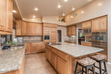 05Kitchen