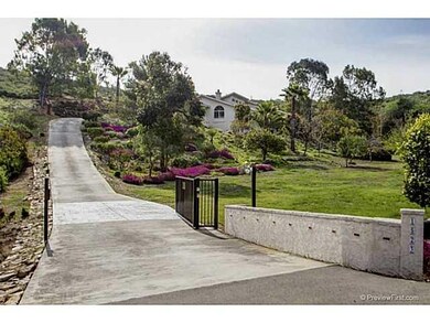 1523 Via Del Corvo, San Marcos, CA 92078 - photo 2