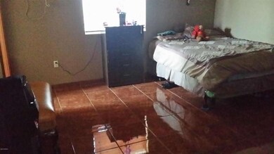 7314 W Turney Ave, Phoenix, AZ 85033 - photo 6