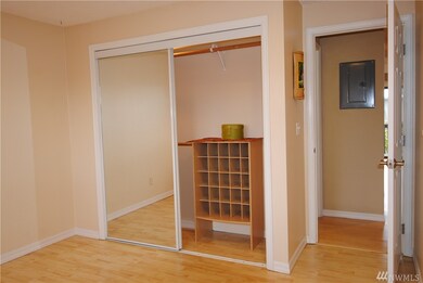 13550 37th Ave S unit 4, Tukwila, WA 98168 - photo 6