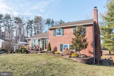 209 Canterbury Dr, Wallingford, PA 19086 - photo 3