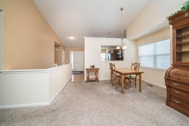 1525_Skylark_Way_07