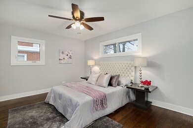 421 E Atwater Ave, Elmhurst, IL 60126 - photo 5