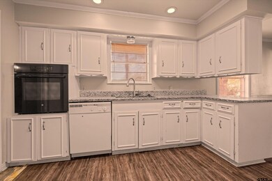 3334 Brookside Dr, Tyler, TX 75701 - photo 7