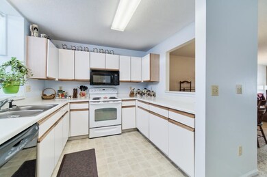 Abundant counter and cabinet space