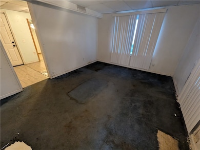 160 Jordan Ave, Rochester, NY 14606 - photo 2