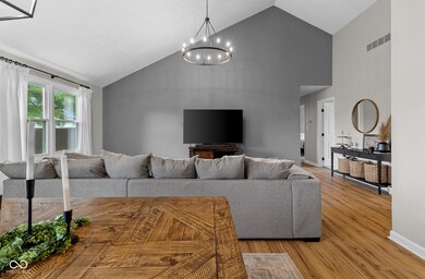 3645 Greenway Ct, Columbus, IN 47203 - photo 4