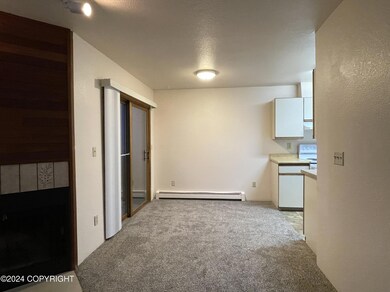 3570 W Dimond Blvd unit B4, Anchorage, AK 99502 - photo 2