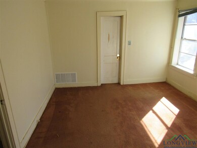 3411 Pinecrest St, Kilgore, TX 75662 - photo 7