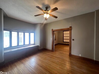 307 Cedar Ave, Charter Oak, IA 51439 - photo 6