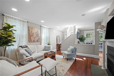 14 Cady St, Providence, RI 02903 - photo 7